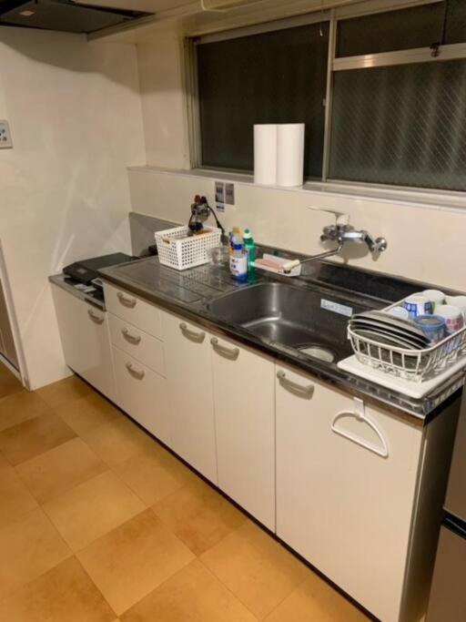 アパート ２ Beds. Comfortable . Dotonbori / Kuromon Market.